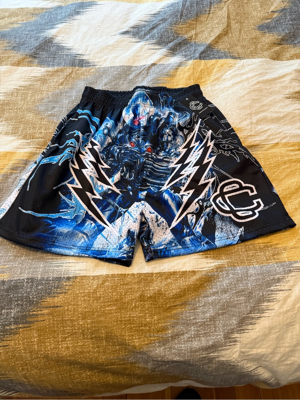 Corrupted Creative Marvel Men’s Black & Blue Graphic Athletic Shorts Size XL